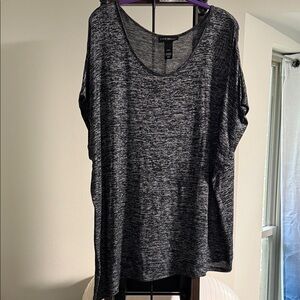 Lane Bryant Black and Grey Short Dolman Sleeve Knit Top